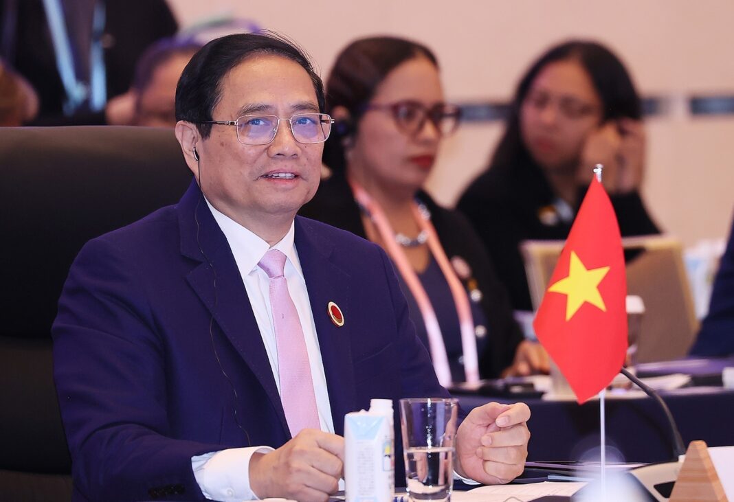 Thủ tướng Phạm Minh Chính dự Phiên khai mạc Hội nghị cấp cao kỷ niệm 50 năm quan hệ ASEAN - Nhật Bản. Ảnh Dương Giang-TTXVN