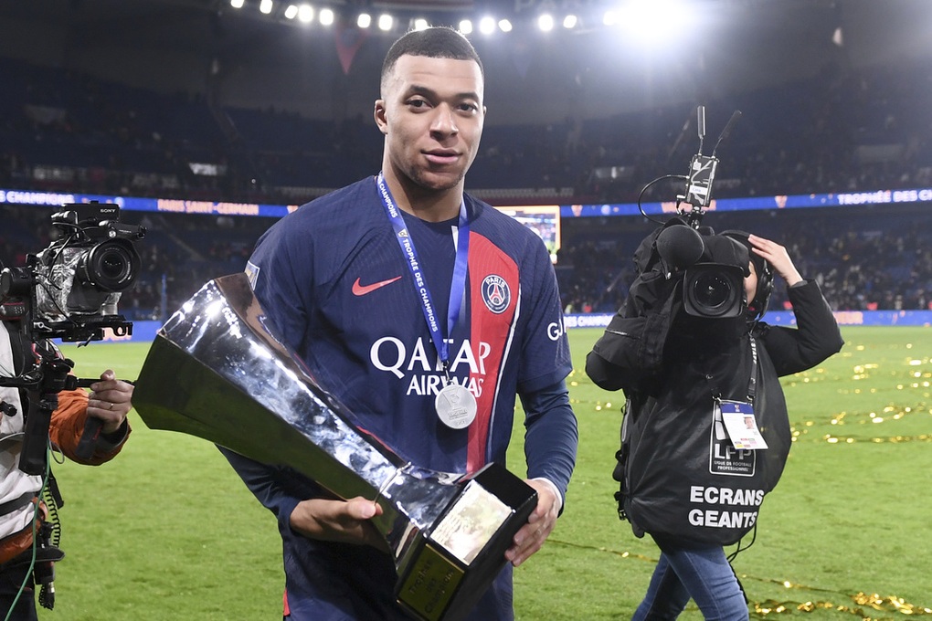 Mbappe tỏa sáng, PSG lập kỷ lục lần thứ 12 giành Siêu cúp Pháp - 4