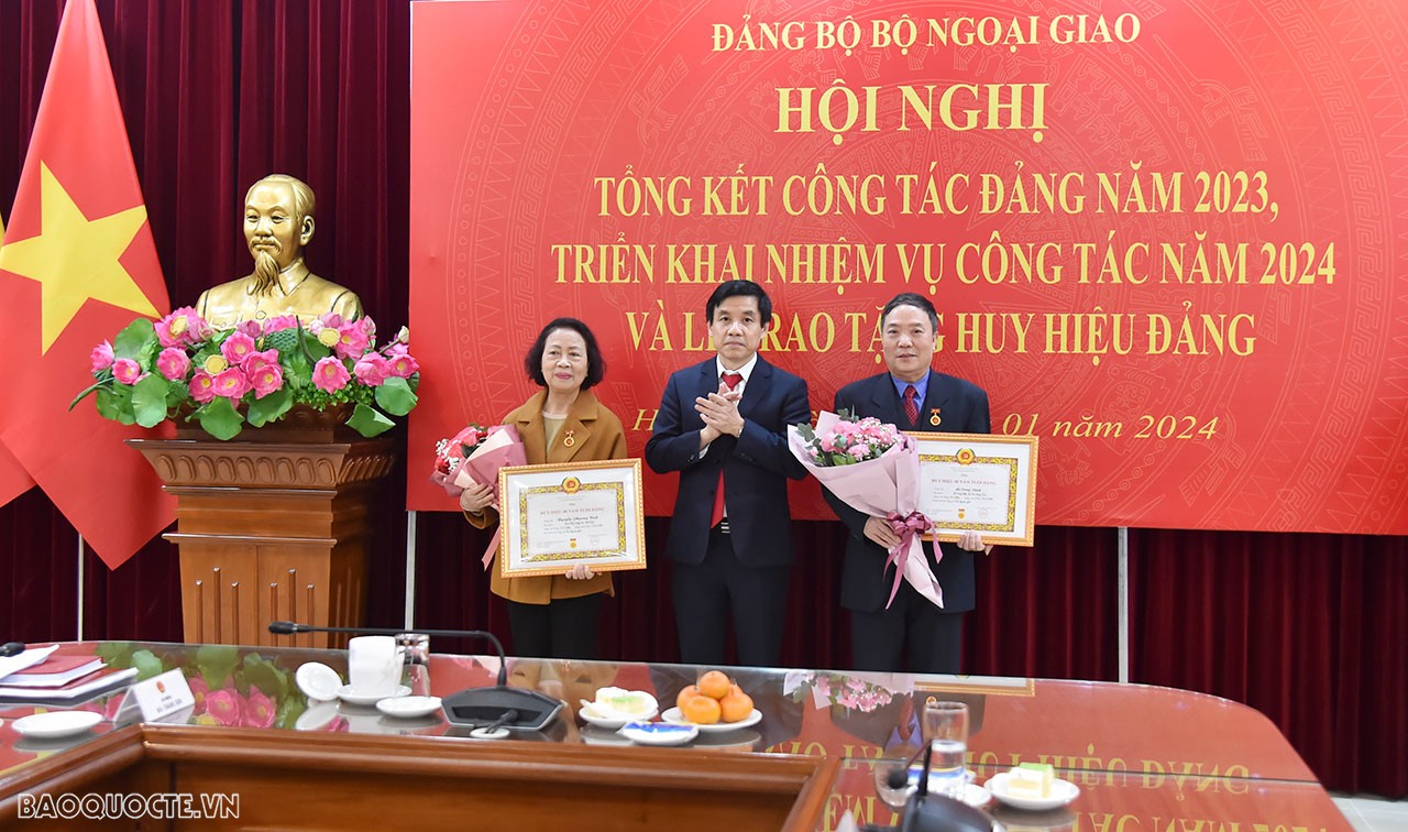 Đảng bộ Bộ Ngoại giao tổng kết công tác năm 2023, triển khai nhiệm vụ năm 2024