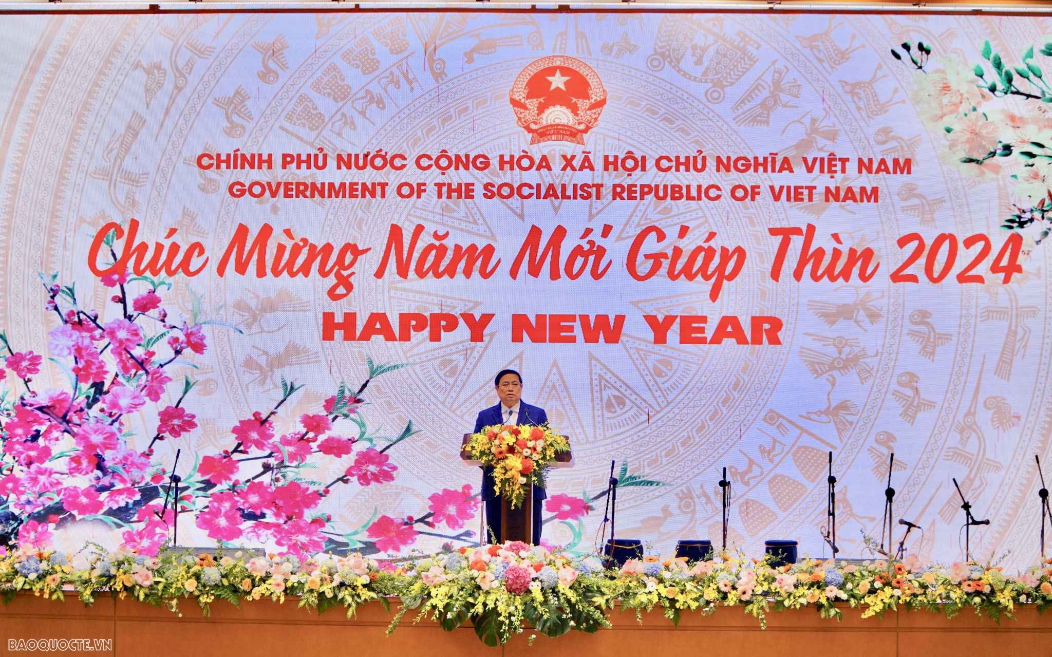 Thủ tướng Chính phủ Phạm Minh chính gặp mặt Đoàn Ngoại giao nhân dịp Tết Giáp Thìn 2024