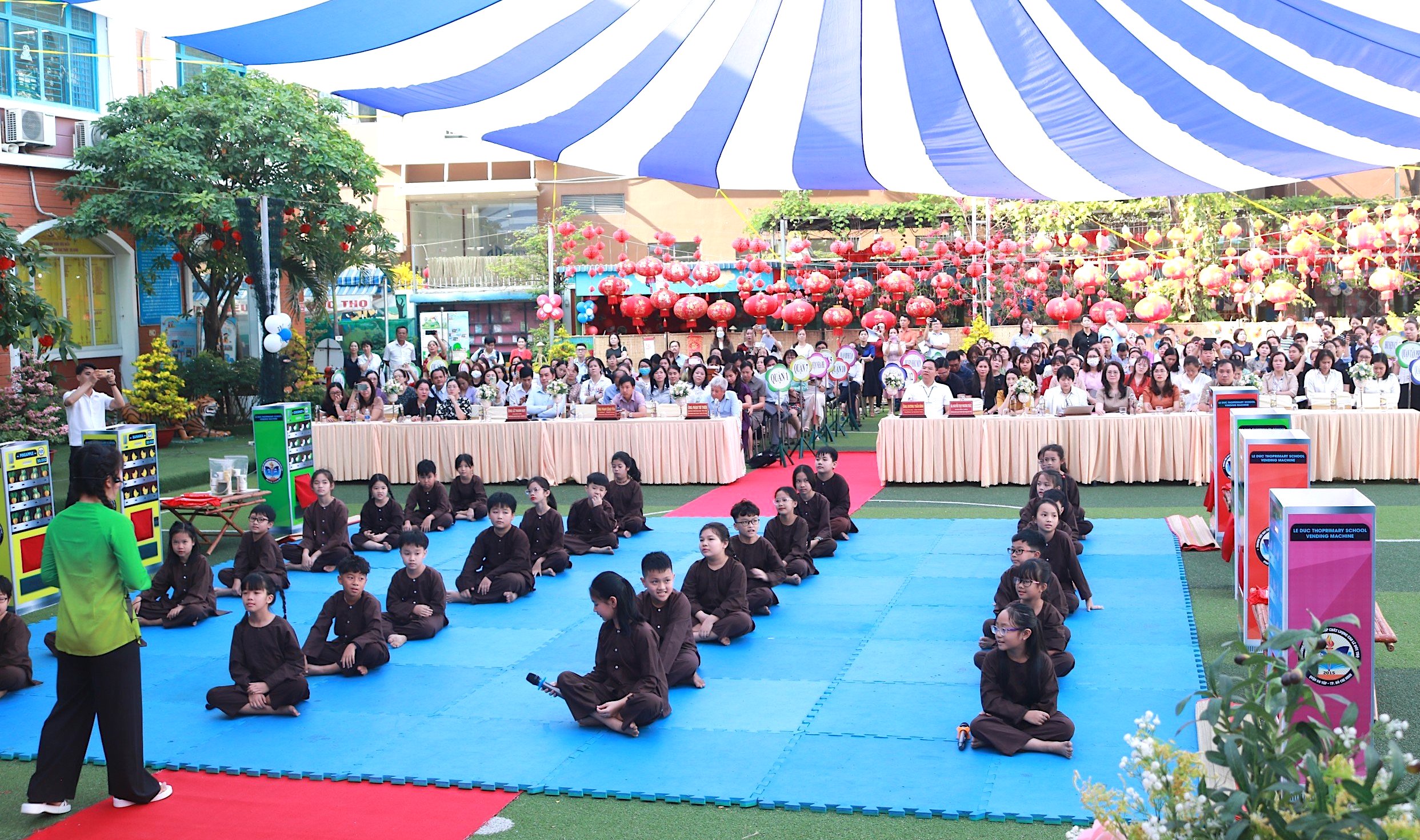 Học sinh tiểu học 'cầm trịch' tiết học, nói chuyện hoàn toàn bằng tiếng Anh- Ảnh 5.