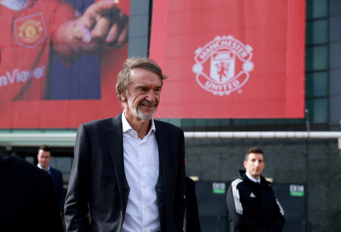 Ratcliffe thăm sân Old Trafford hồi tháng 3/2023. Ảnh: Reuters