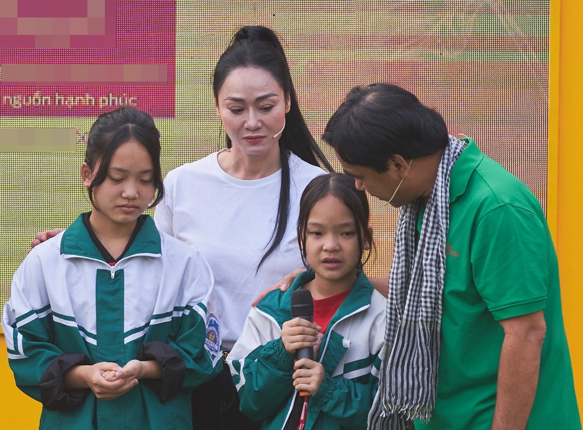 Quách Thu Phương: Đã có lúc không biết lấy tiền đâu mua thức ăn cho con- Ảnh 1.