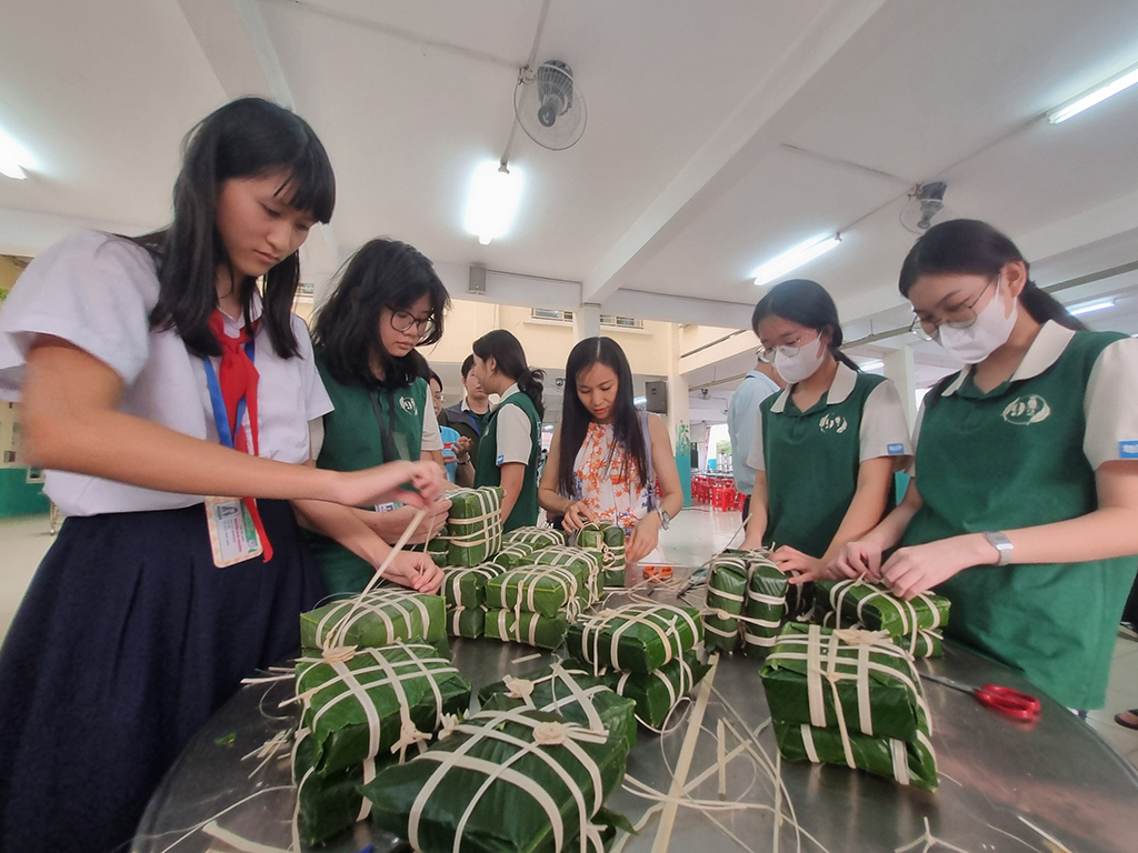 Học sinh hiến kế vui xuân mà vẫn 'học'- Ảnh 1.