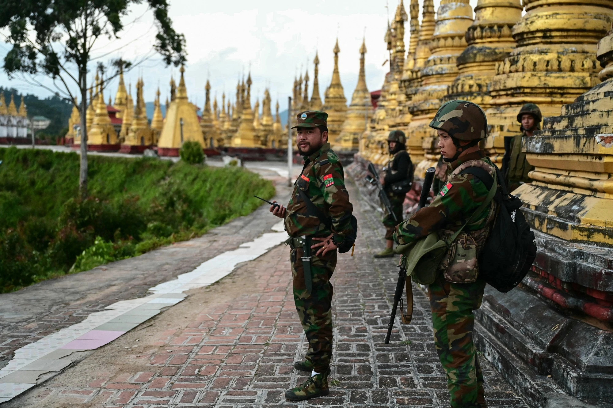 Liên minh nhóm nổi dậy ở Myanmar đồng ý ngừng bắn với quân đội- Ảnh 1.