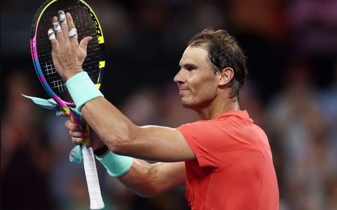 Nadal mừng chiến thắng ở vòng hai Brisbane International, Australia tuần trước. Ảnh: Reuters