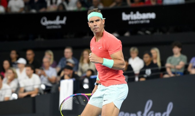 Nadal đã chơi hai trận ở Brisbane, gồm trận đánh đôi với Marc Lopez hôm 31/12. Ảnh: ATP