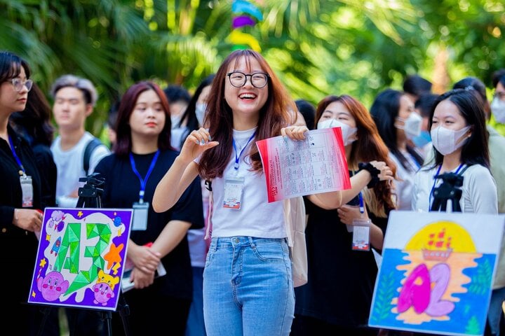 Chứng chỉ tiếng Anh đang được nhiều nhà tuyển dụng yêu cầu. (Ảnh minh họa)