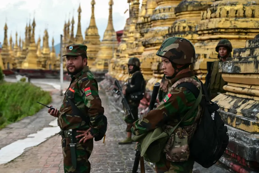 Quân chính phủ Myanmar và phiến quân đạt thỏa thuận ngừng bắn - 1