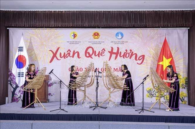 Ấm áp những mùa Xuân quê hương - Ảnh 5.