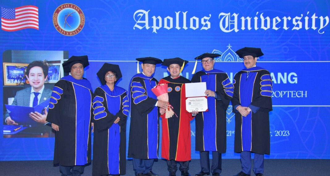 Chủ tịch Meey Group nhận bằng Tiến sĩ danh dự Đại học Apollos Hoa Kỳ
