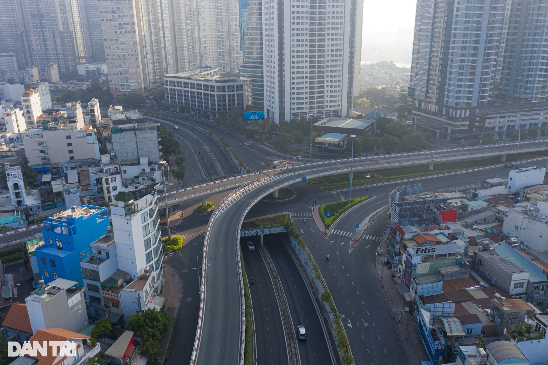 TPHCM yên bình và nên thơ trong ngày đầu năm mới - 12