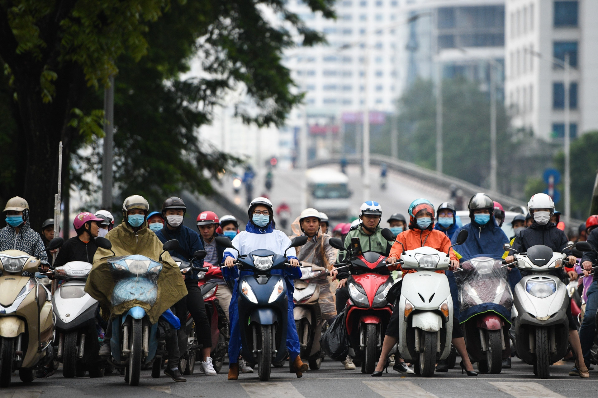 Thời tiết Hà Nội 3 ngày tới: Mùng 6 Tết đi làm trở lại, khả năng mưa nhỏ