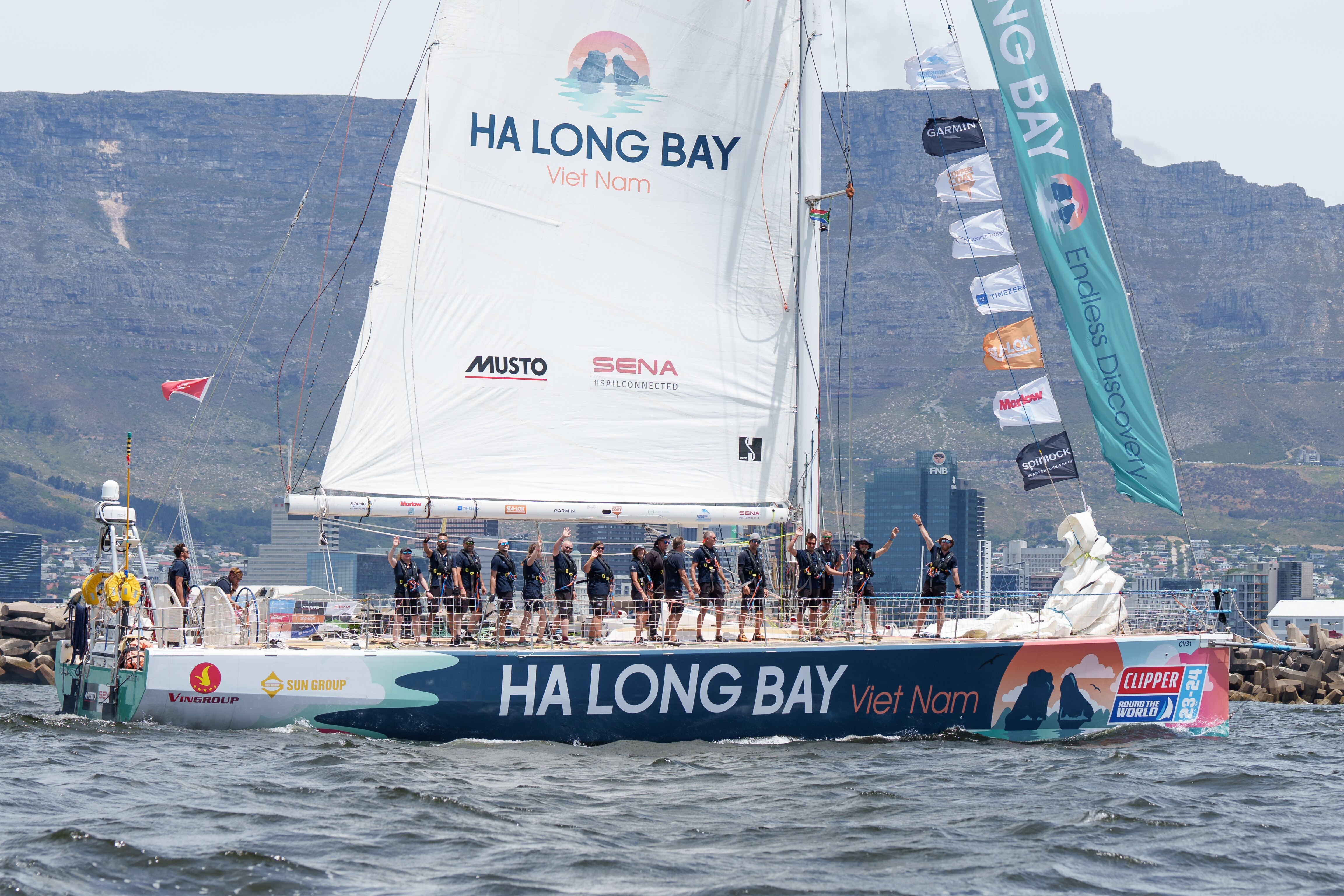 Thuyền buồm vòng quanh thế giới Clipper Race đến Hạ Long- Ảnh 4.