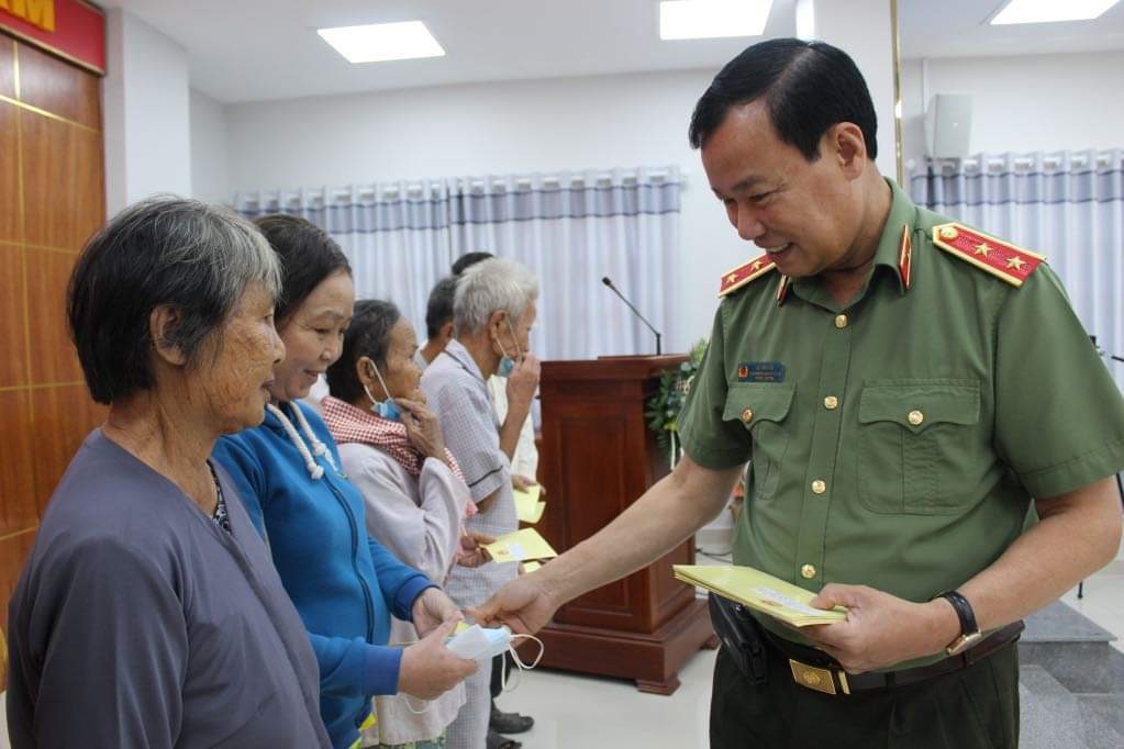 Hướng tới hệ thống pháp luật về quốc phòng, an ninh đồng bộ, thống nhất và khả thi