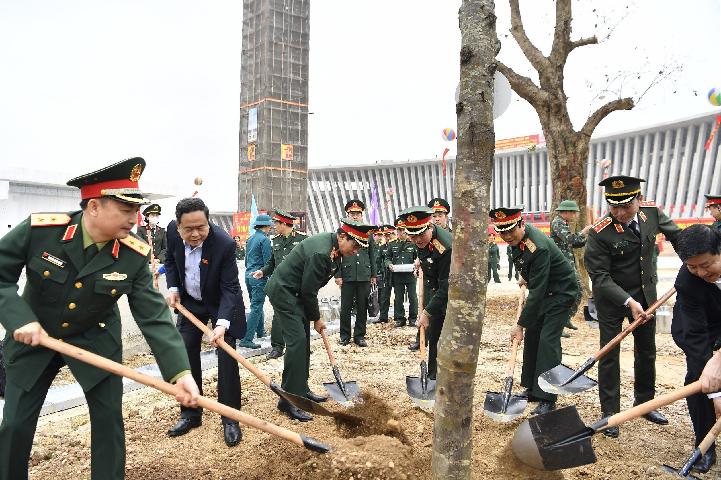 Phó Chủ tịch Thường trực Quốc hội Trần Thanh Mẫn dự Lễ phát động Tết trồng cây năm 2024 -0