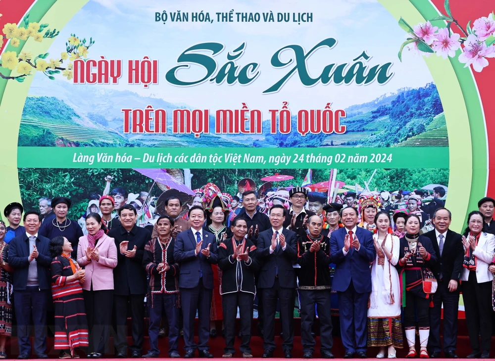 ttxvn-ngay_hoi_sac_xuan2.jpg