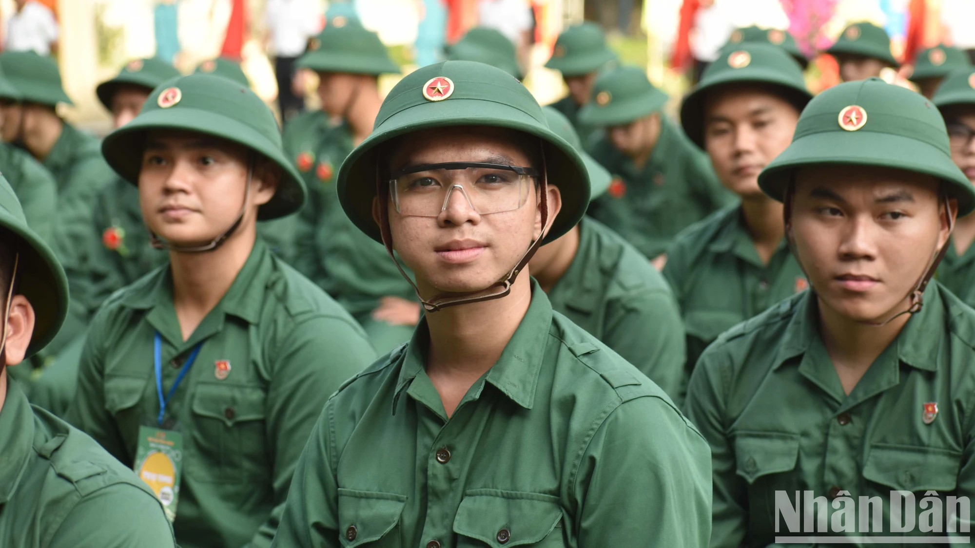 [Ảnh] Những nụ cười ngày tân binh lên đường nhập ngũ ảnh 3