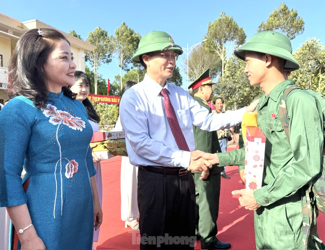 Nữ tân binh ở Kon Tum: 'Nhận thông báo trúng tuyển, tôi phấn khởi không nói nên lời' ảnh 3