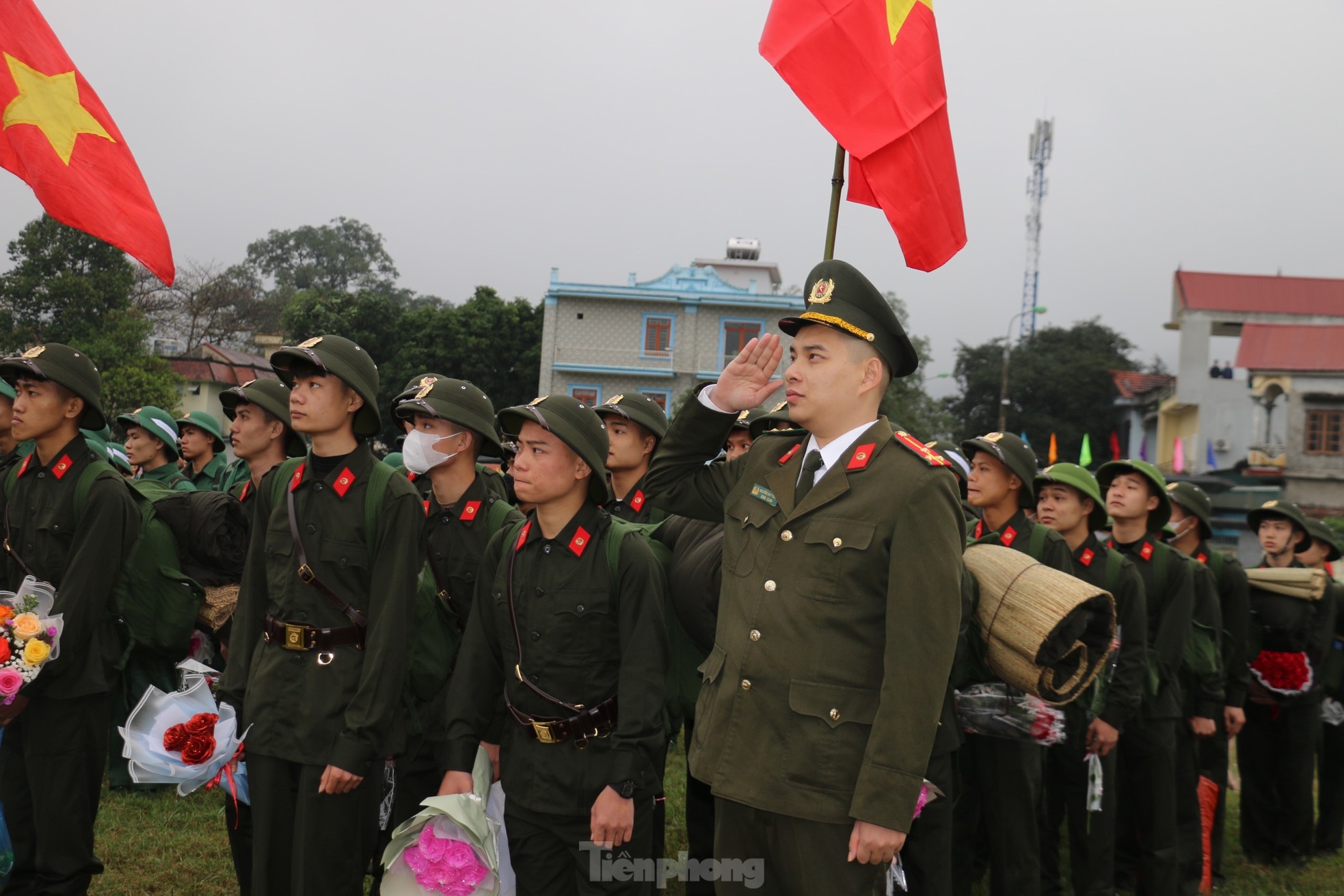 Hàng ngàn tân binh ở Hòa Bình, Khánh Hòa lên đường nhập ngũ ảnh 6