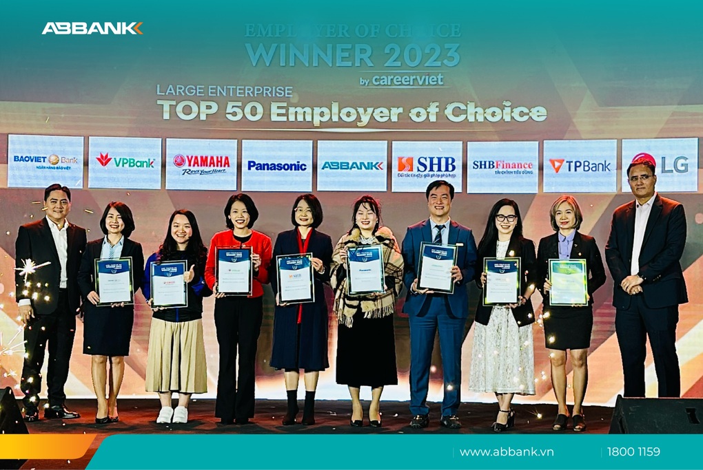 ABBANK vào Top 10 nhà tuyển dụng được yêu thích ngành tài chính năm 2023 - 1