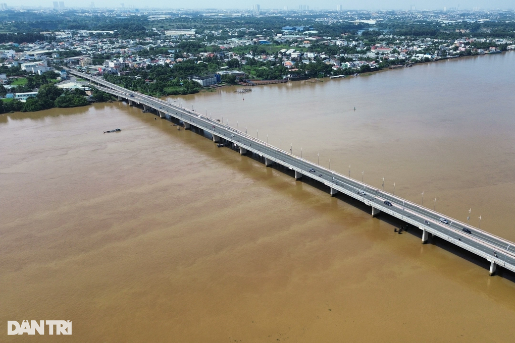 Cấm xe qua cầu Hóa An nối Đồng Nai với TPHCM, Bình Dương đêm giao thừa - 1