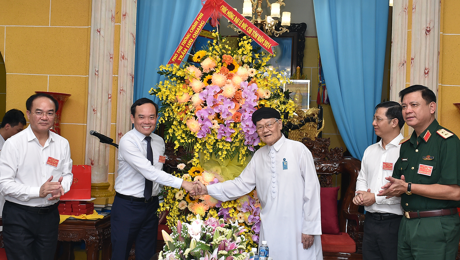 Đạo Cao Đài đồng tâm hành đạo theo phương châm 'Nước vinh, Đạo sáng'- Ảnh 1.