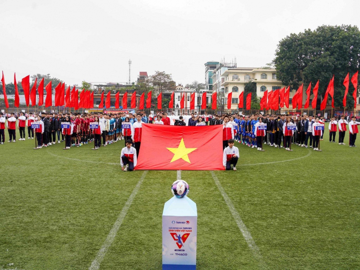 giai bong da thanh nien sinh vien viet nam 2024 khoi tranh vong loai phia bac hinh anh 1