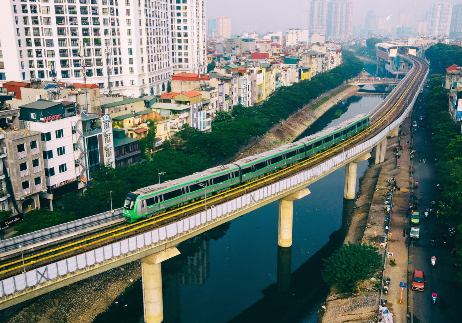 Hiện nay thành phố Hà Nội mới có 1 tuyến đường sắt đô thị hoạt động.