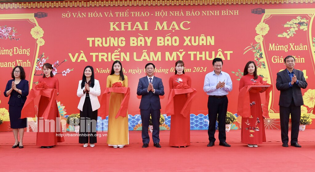 ninh binh hang tram dau bao tap chi tai noi trung bay bao xuan va trien lam my thuat nam 2024 hinh 1