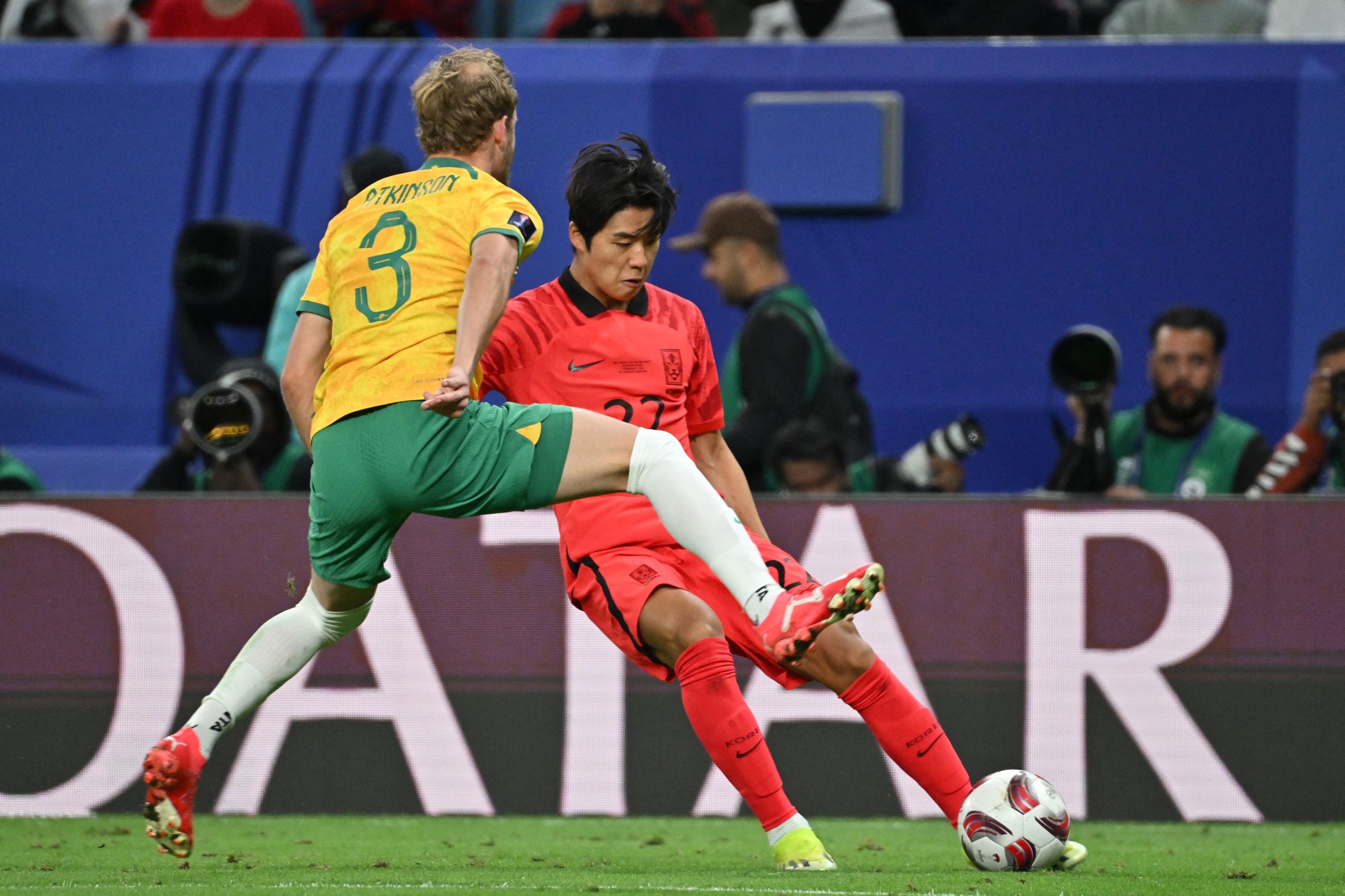 Son Heung-min tỏa sáng, Hàn Quốc ngược dòng vào bán kết Asian Cup- Ảnh 1.