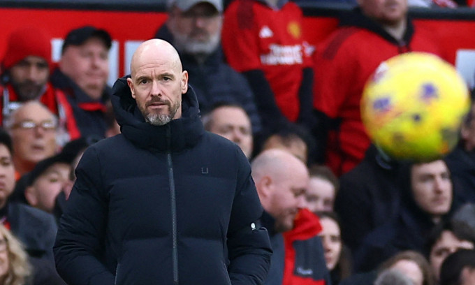 HLV Erik ten Hag trong trận Man Utd gặp West Ham trên sân Old Trafford, thành phố Manchester, ở Ngoại hạng Anh ngày 4/2/2024. Ảnh: Reuters