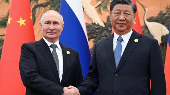 Tổng thống Nga Vladimir Putin và Chủ tịch Trung Quốc Tập Cận Bình. (Ảnh: Getty)