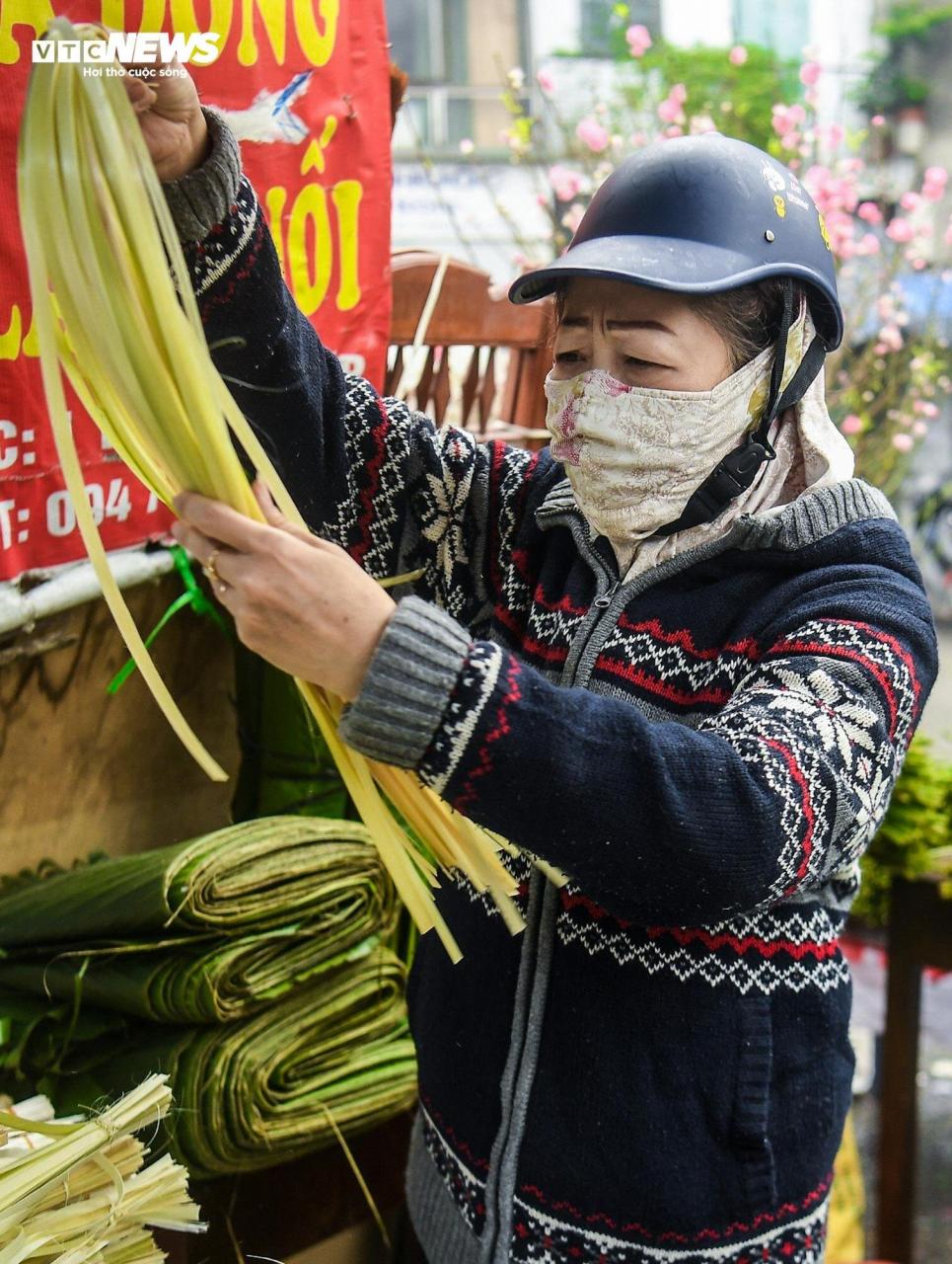 Chợ lá dong lâu đời nhất Hà Nội nhộn nhịp ngày giáp Tết - 10