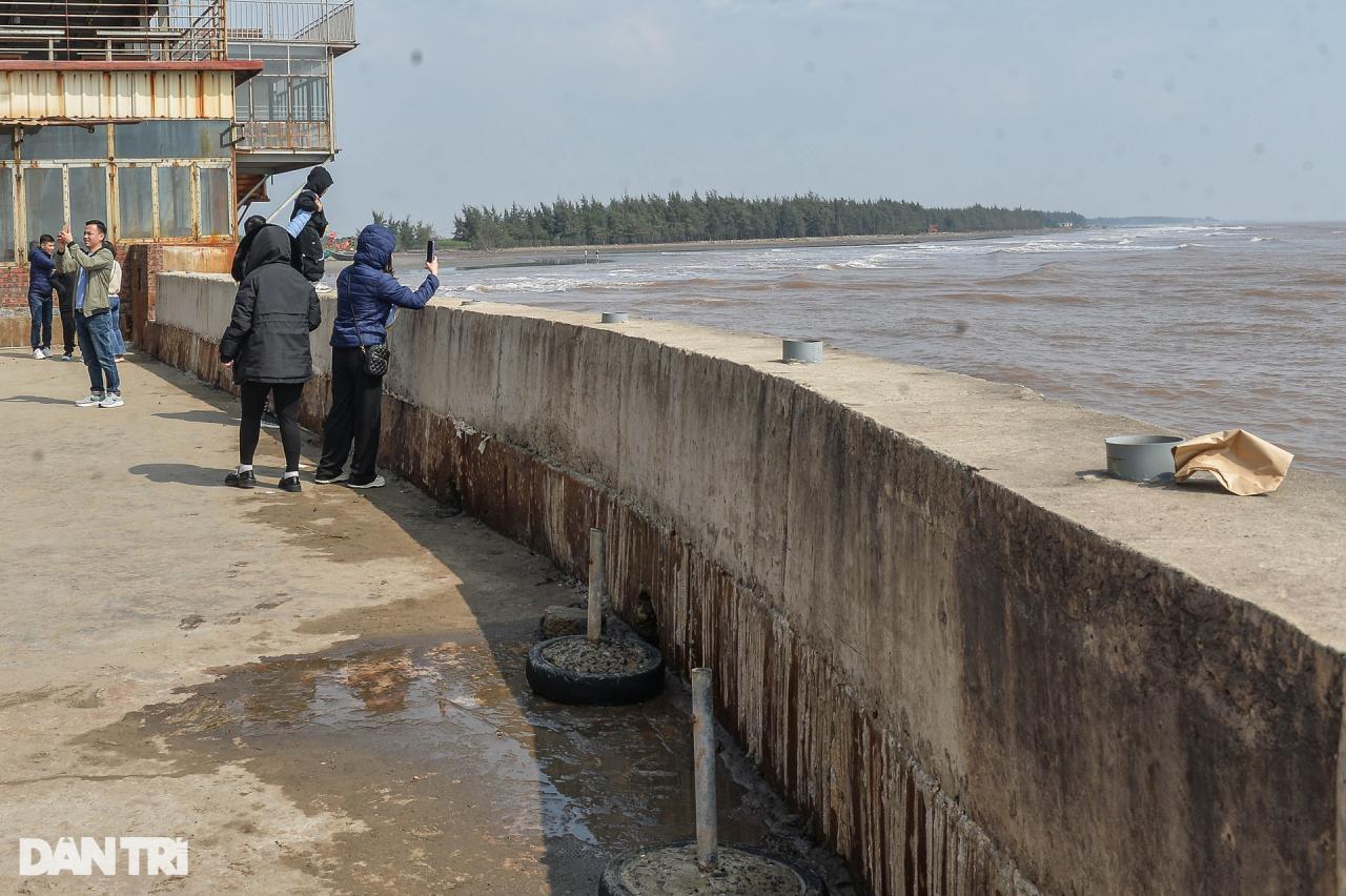 Chiêm ngưỡng vẻ đẹp hoang sơ của nhà thờ đổ nằm sát bờ biển ở Nam Định - 11