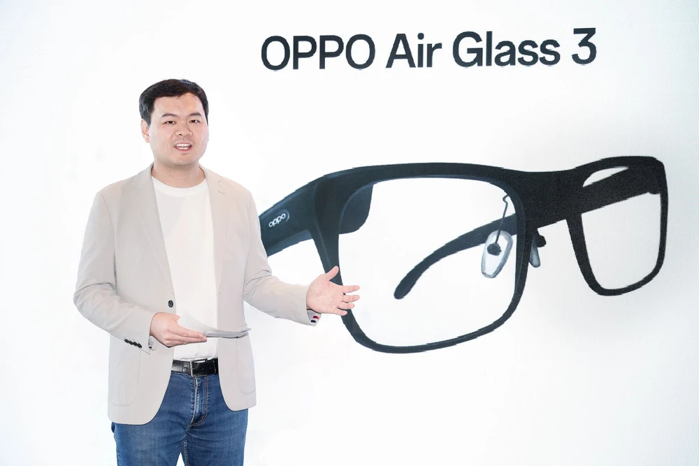 oppo-air-glass-3-on-site-4-7513.jpg