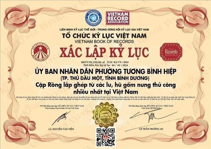 Cặp rồng lu được xác nhận kỷ lục Việt Nam.