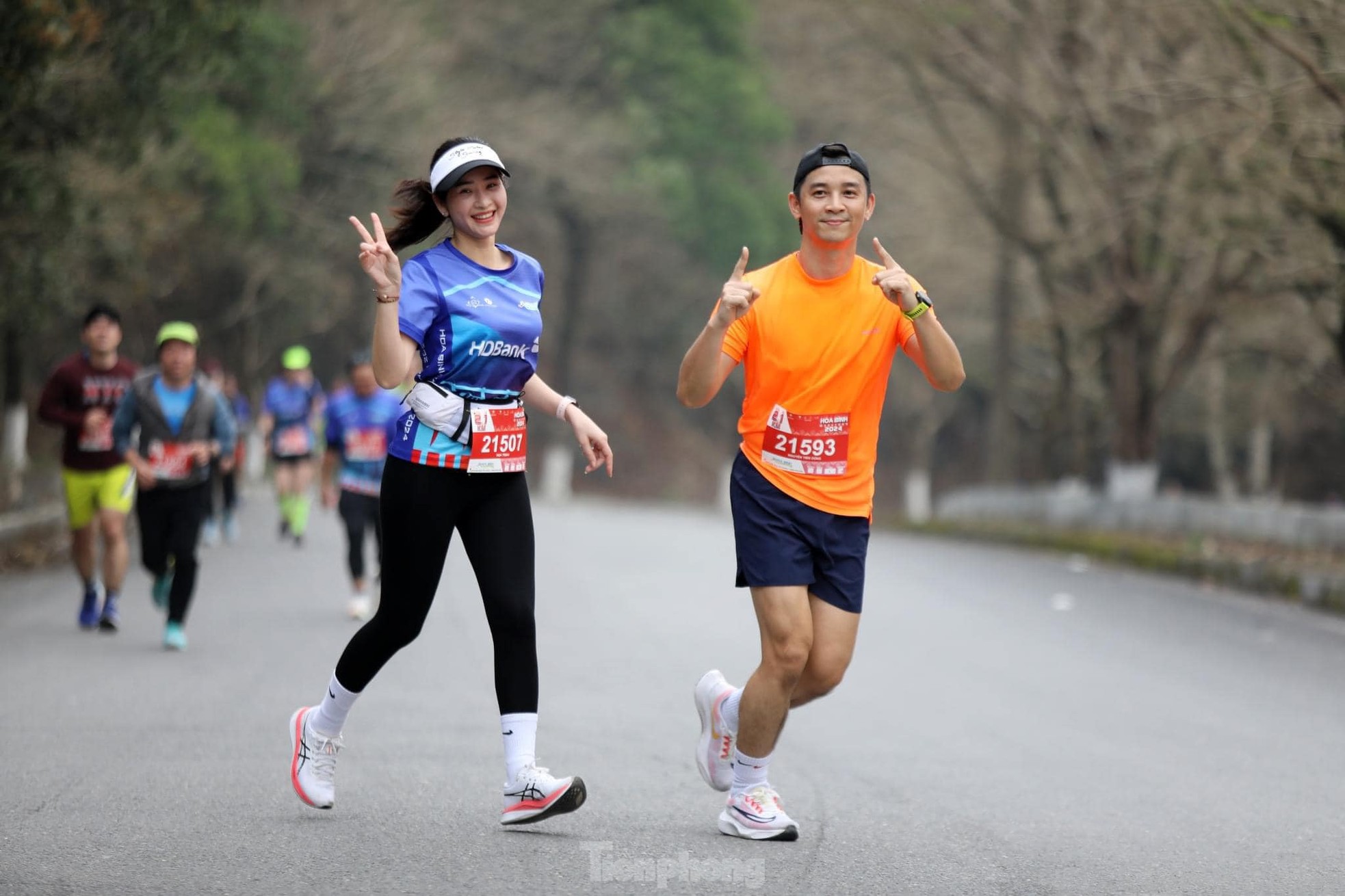 Tỉnh Đoàn Hòa Bình tổ chức thành công giải chạy marathon với hơn 2.000 vận động viên ảnh 4