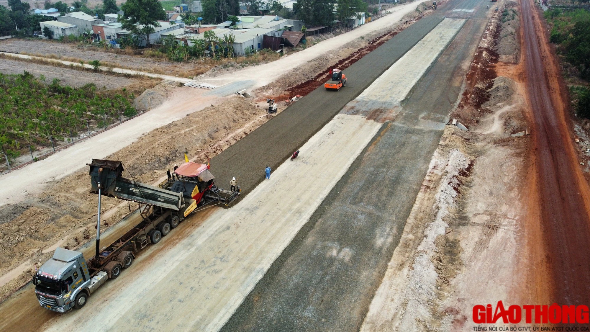 Cao tốc Biên Hòa - Vũng Tàu nên vóc nên hình sau hơn 8 tháng thi công- Ảnh 2.