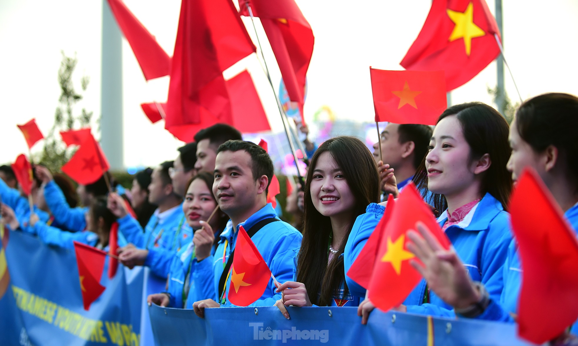 Cờ đỏ sao vàng tung bay ở Liên hoan Thanh niên thế giới 2024 ảnh 6