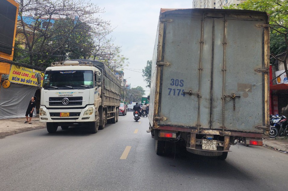 Cận cảnh tuyến đường có nhiều điểm đen về ùn tắc giao thông sắp được cải tạo ảnh 3