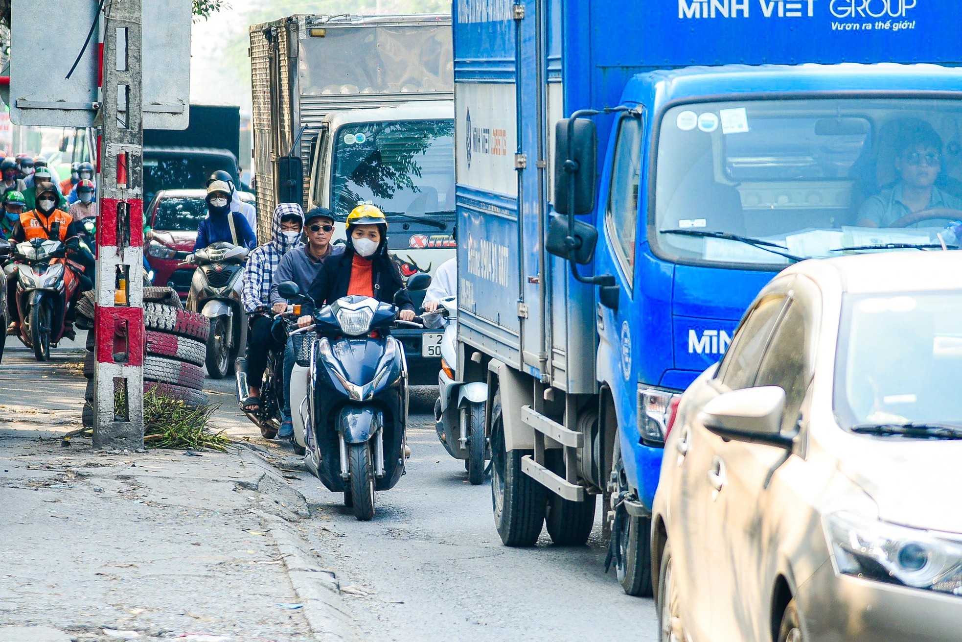 Cận cảnh tuyến đường có nhiều điểm đen về ùn tắc giao thông sắp được cải tạo ảnh 2