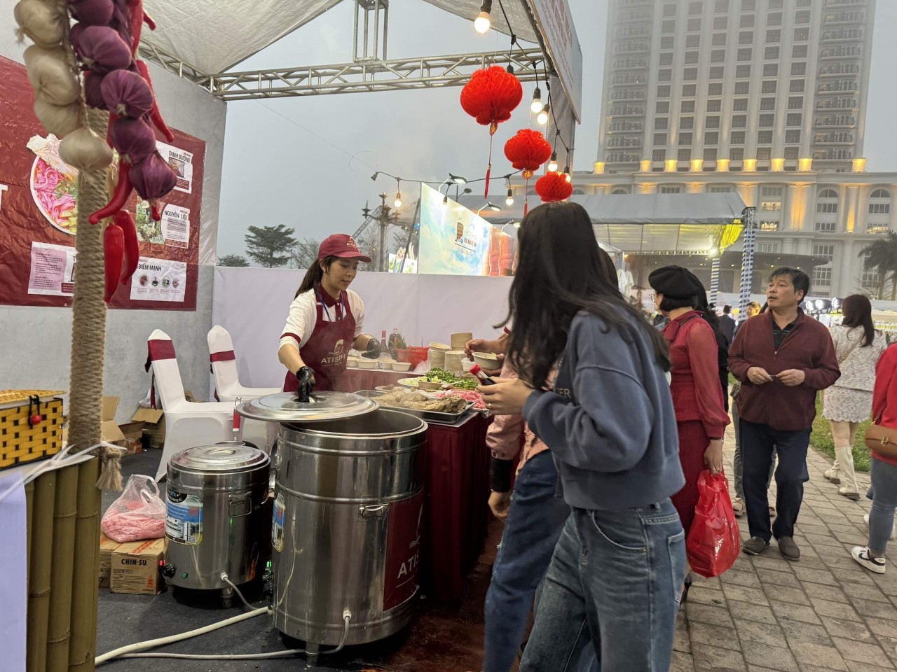 Festival Phở 2024: Tôn vinh hương vị phở truyền thống