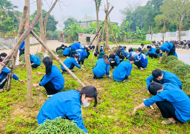 Đường bích họa 'Tự hào một dải non sông' ảnh 19