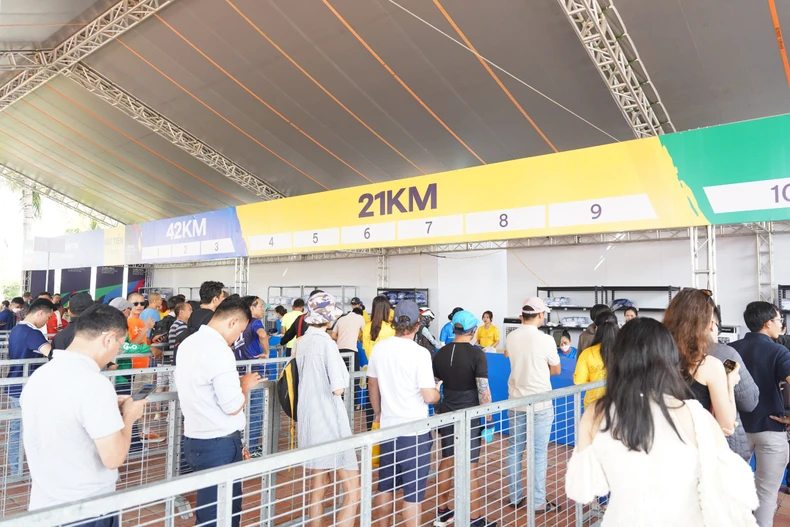 Khai mạc cuộc đua Marathon quốc tế lần thứ 11- Đà Nẵng 2024 ảnh 5