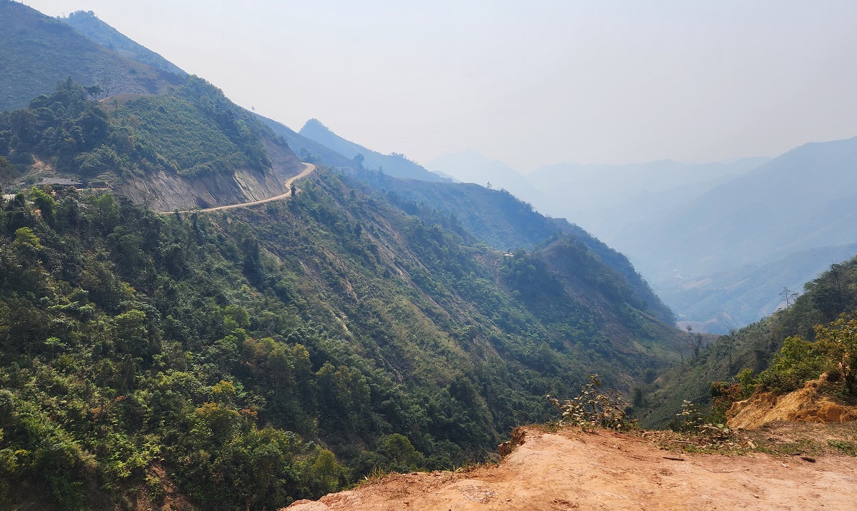 Trên đỉnh Sài Khao- Ảnh 2.