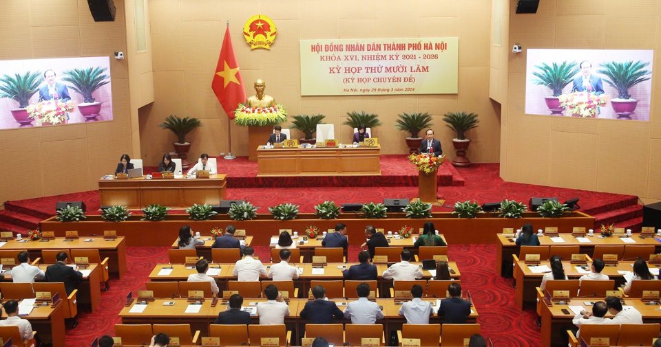 Quang cảnh Kỳ họp thứ 15 HĐND Th&agrave;nh phố H&agrave; Nội kho&aacute; XVI