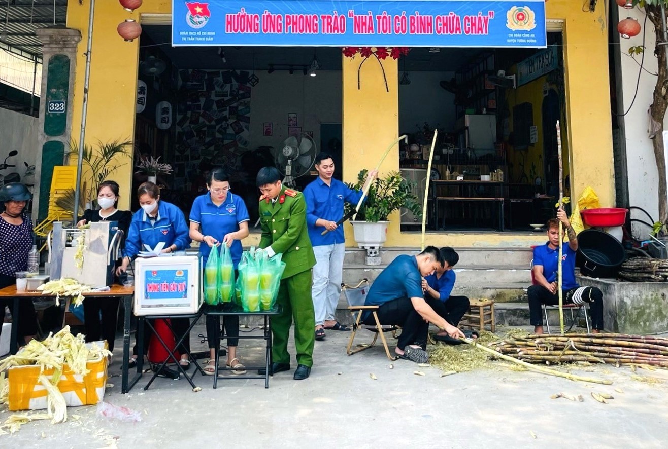 Tuổi trẻ Công an Nghệ An ghi dấu ấn với nhiều hoạt động hướng về cộng đồng ảnh 14