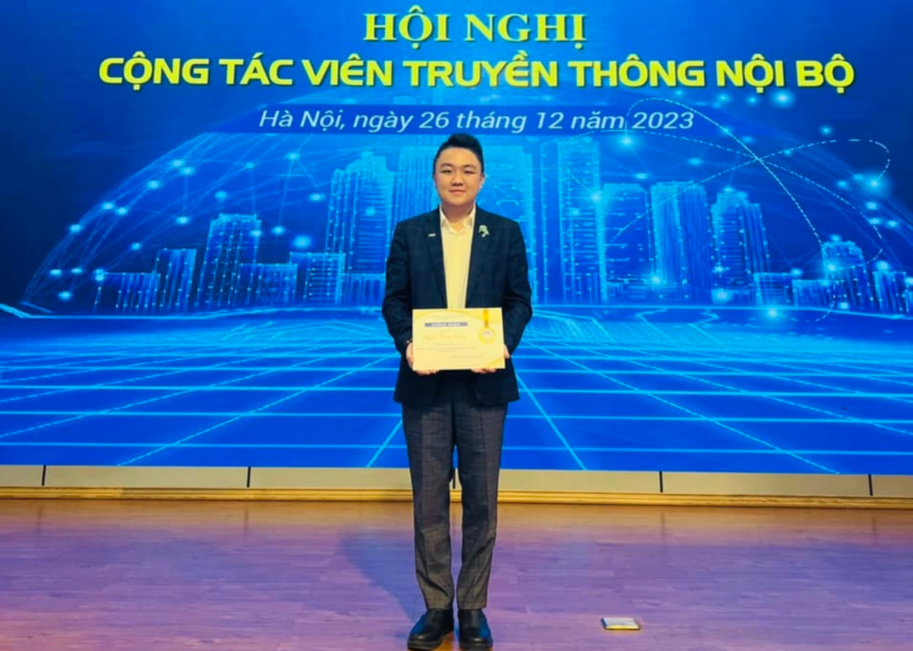 Thủ khoa điểm cao hiếm hoi trong lịch sử Trường Đại học Kinh tế Quốc dân - 4