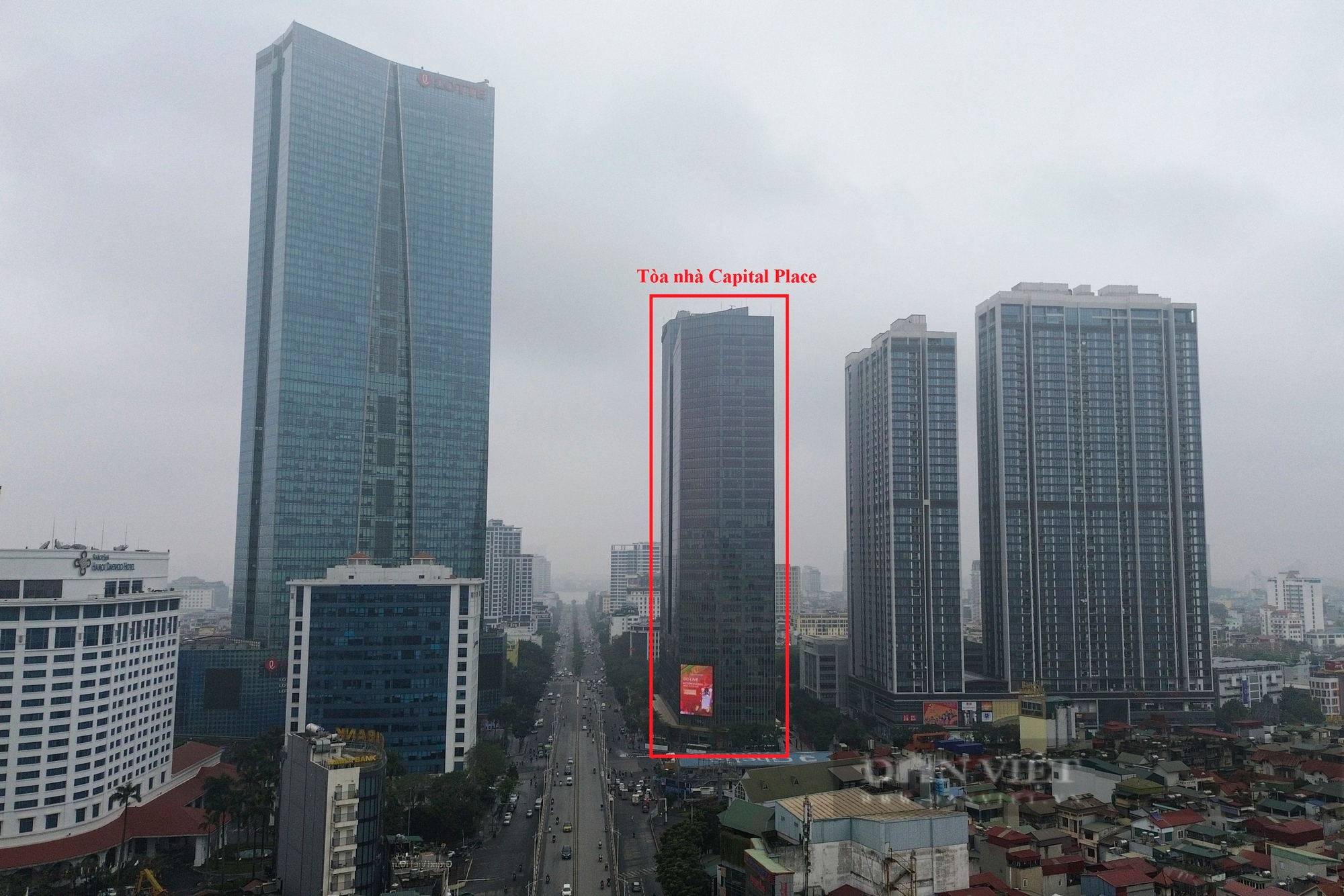 Close-up view of the Capital Palace Lieu Giai building being offered for sale at $1 billion USD - Photo 1. Cận cảnh toà nhà Capital Palace Liễu Giai được rao bán 1 tỷ USD- Ảnh 1.